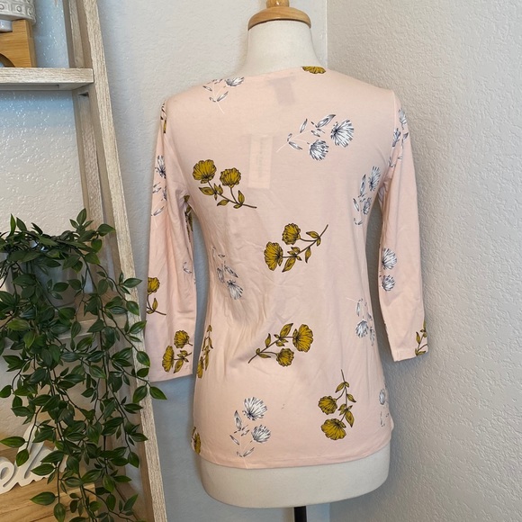 🆕Ann Taylor 3/4 sleeves top - Picture 3 of 9